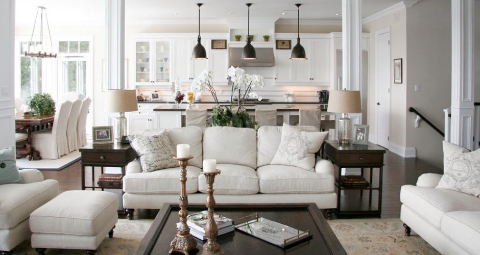 Traditional Glass Lamps for Modern Homes: Lucente Lights